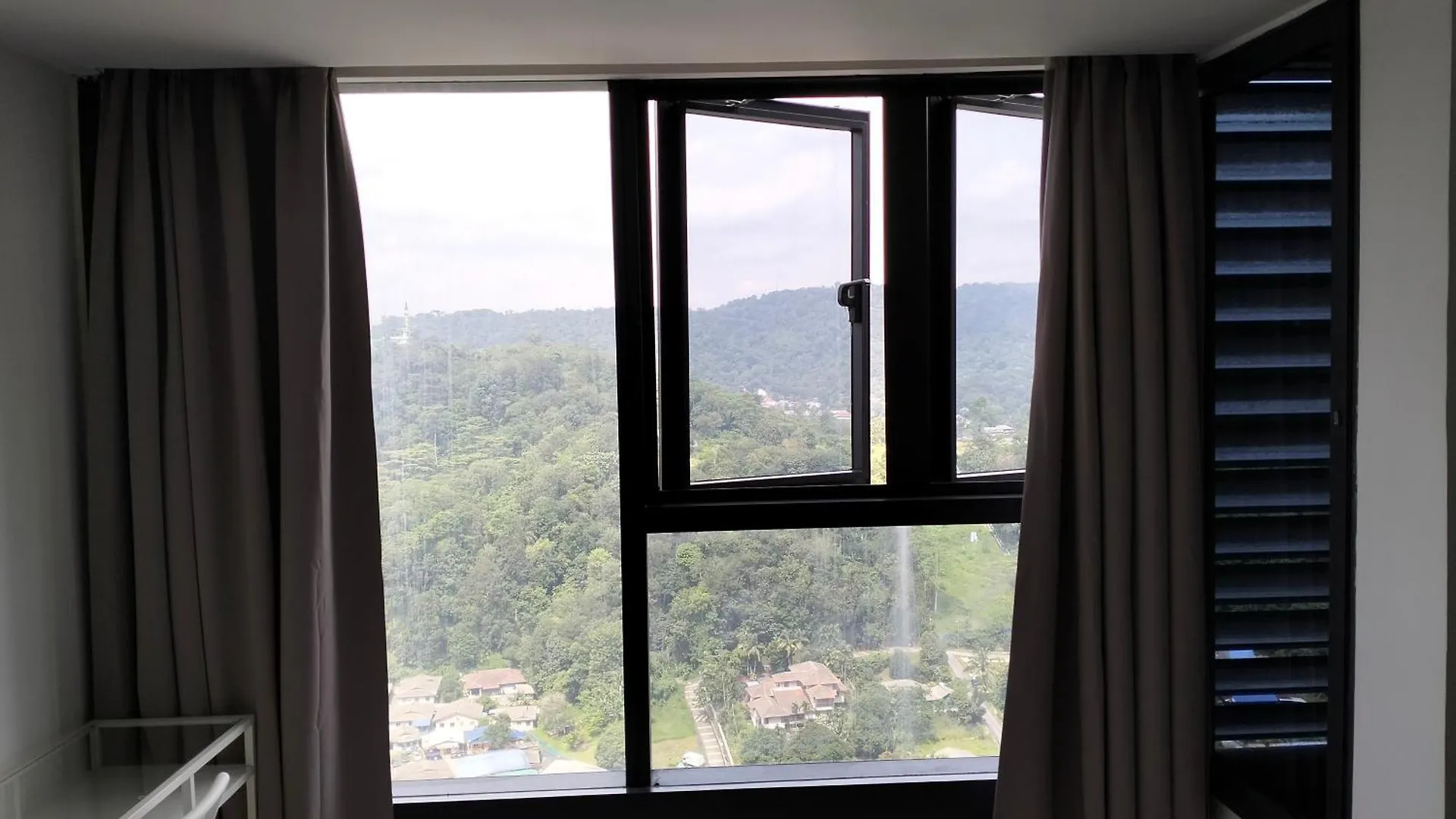 Halo Sunday Empire City By Kenangan Home 4 Paxs Room Petaling Jaya 0*,  Malasia